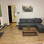 Apartament Arena 5